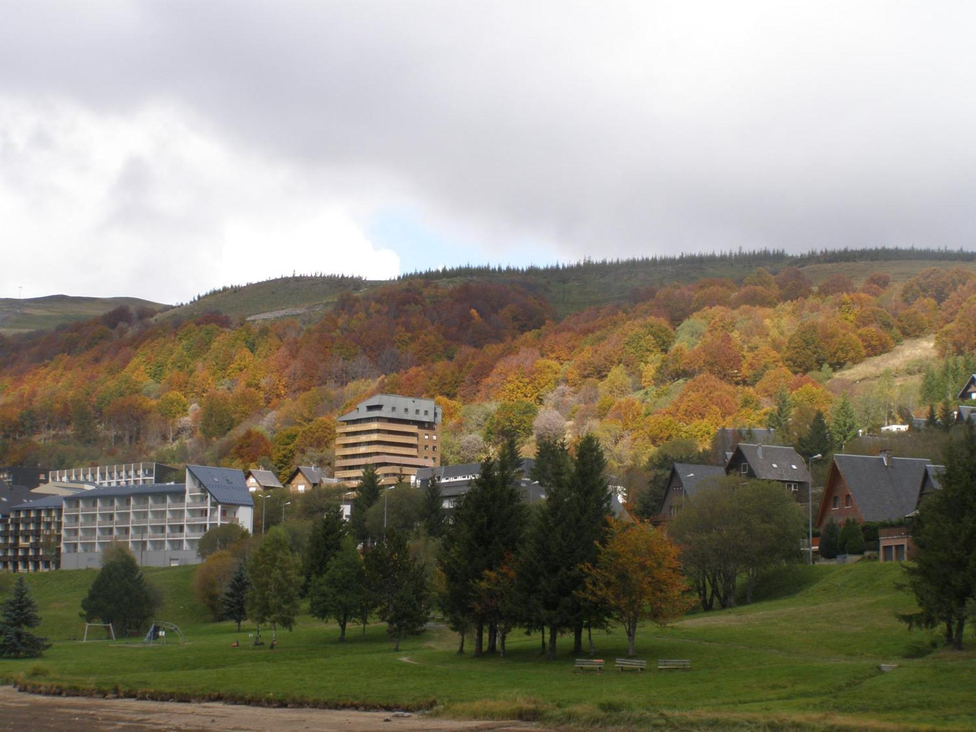 Gergovia Hotel ซูแปร์แบส ภายนอก รูปภาพ