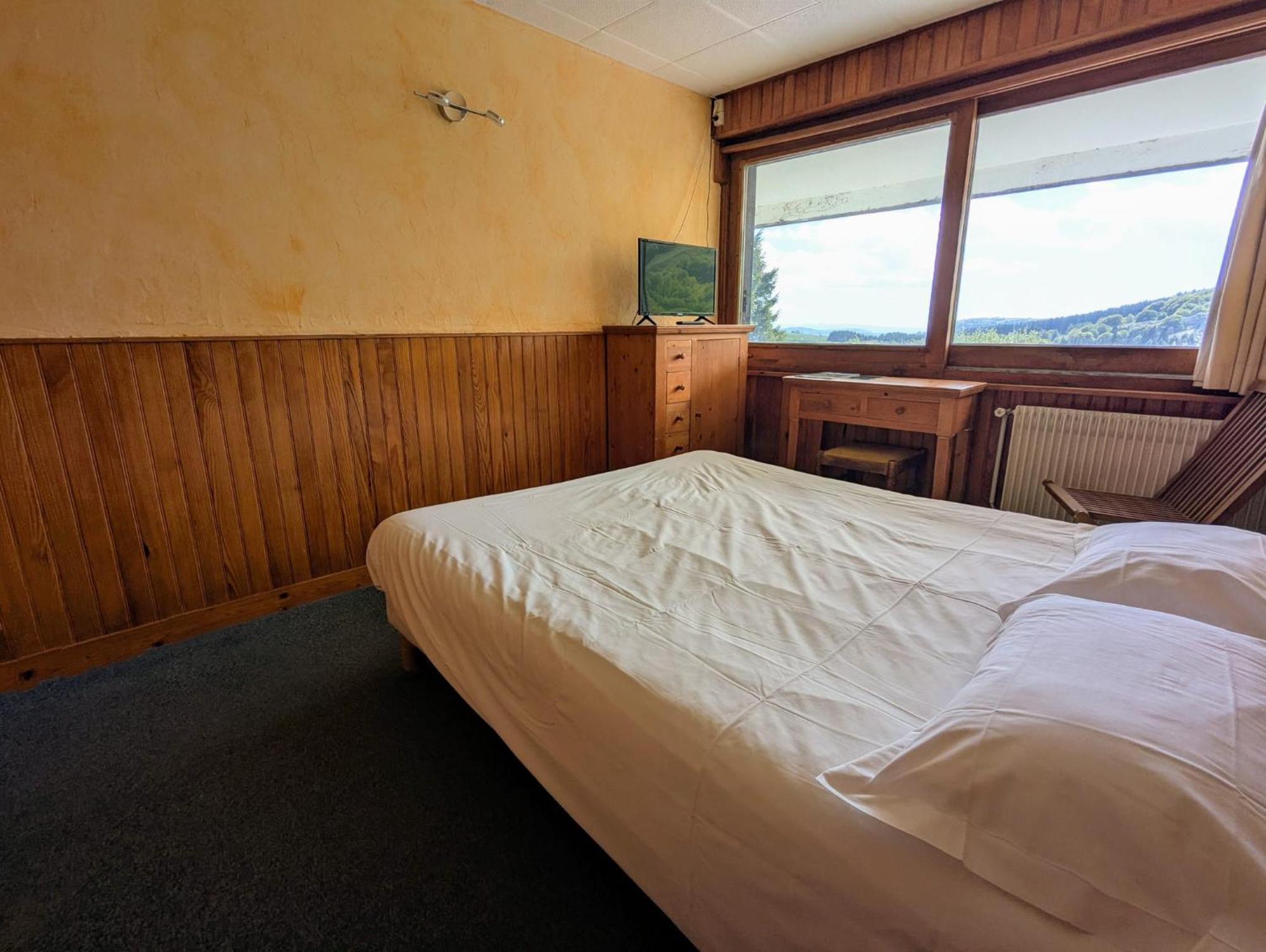 Gergovia Hotel ซูแปร์แบส ภายนอก รูปภาพ