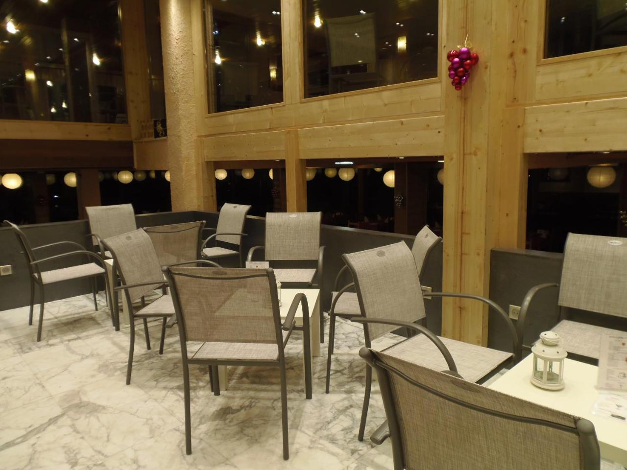 Gergovia Hotel ซูแปร์แบส ภายนอก รูปภาพ